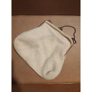 Vintage Lumured Corde Bead 1950s Purse White With Gold Closure